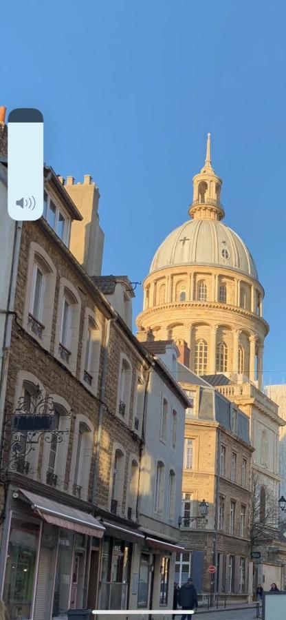 Aux Pieds De La Cathedrale Daire Boulogne-sur-Mer Dış mekan fotoğraf