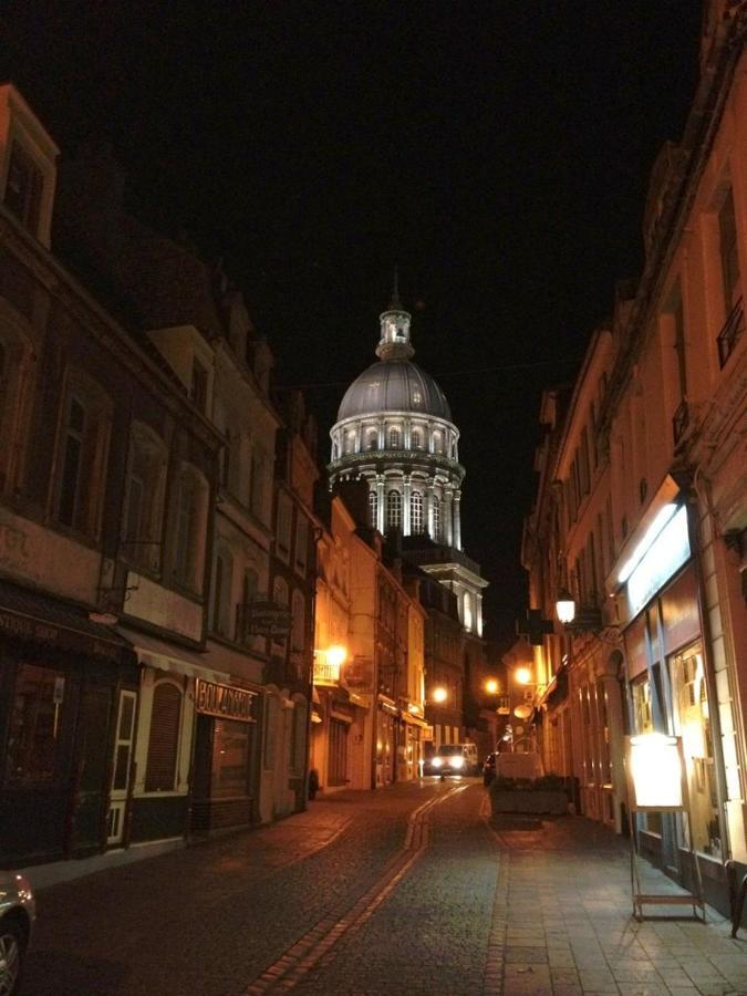 Aux Pieds De La Cathedrale Daire Boulogne-sur-Mer Dış mekan fotoğraf