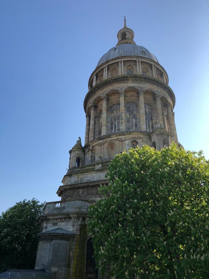 Aux Pieds De La Cathedrale Daire Boulogne-sur-Mer Dış mekan fotoğraf